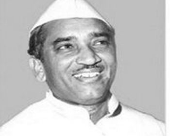 हेमवती नन्दन बहुगुणा –  पर्वत पुत्र/हिमपुत्र